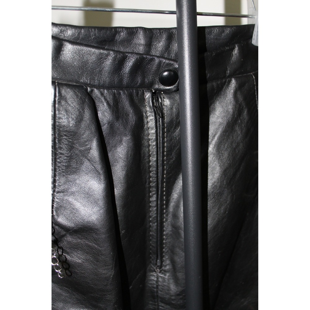 VTG Black Leather Mini Skirt High Waisted Made in USA Size 11/12 Women's 4 - Picture 3 of 7